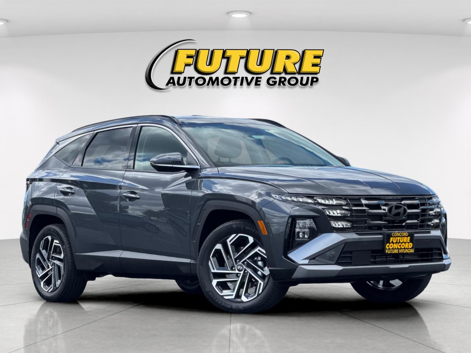 New 2026 Hyundai Tucson Hybrid Limited
