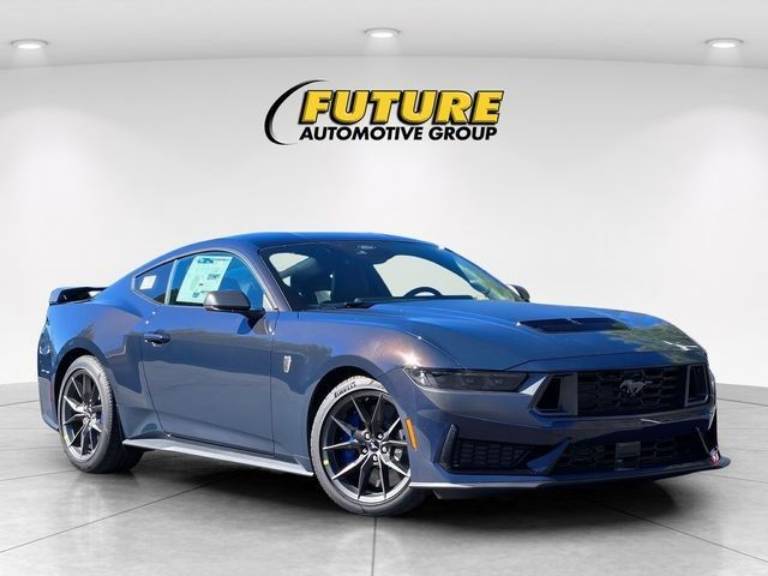 2025 Ford Mustang Dark Horse
