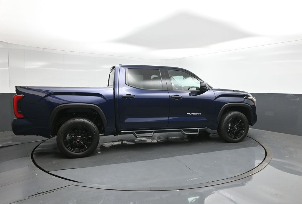 2023 Toyota Tundra SR5 - Photo 11