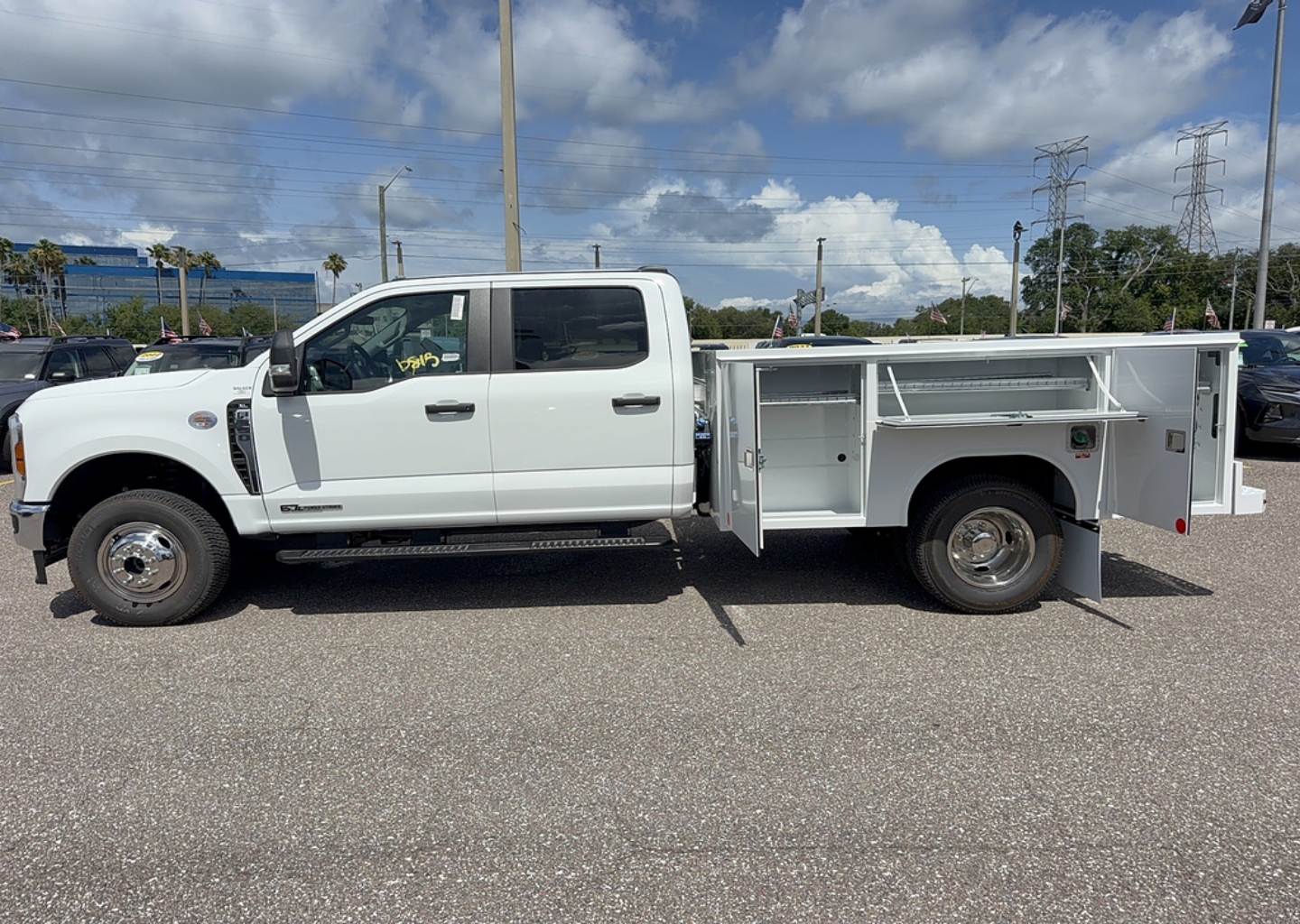 2026 Ford F-350 Super Duty Chassis Cab XL - Photo 9