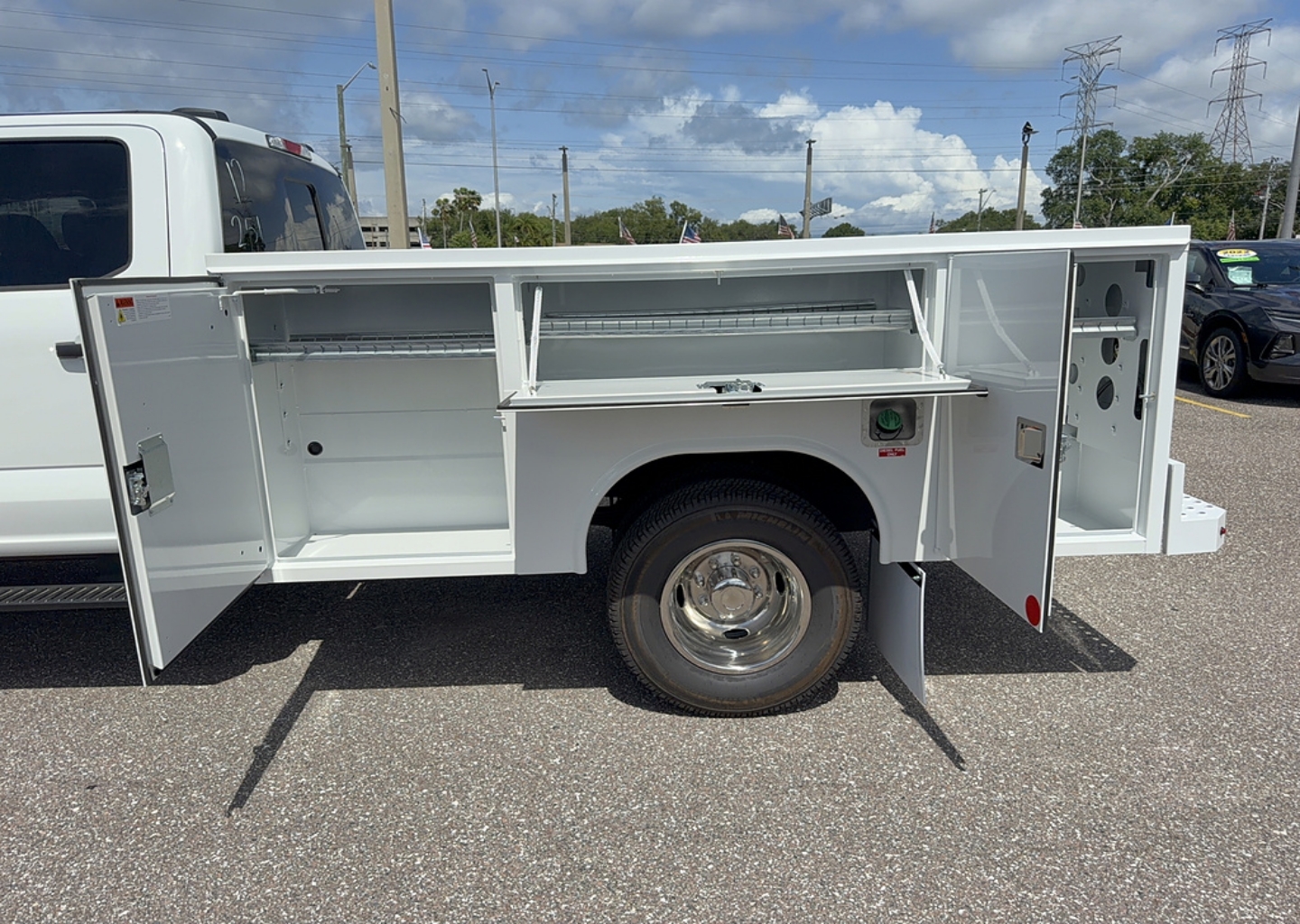2026 Ford F-350 Super Duty Chassis Cab XL - Photo 10