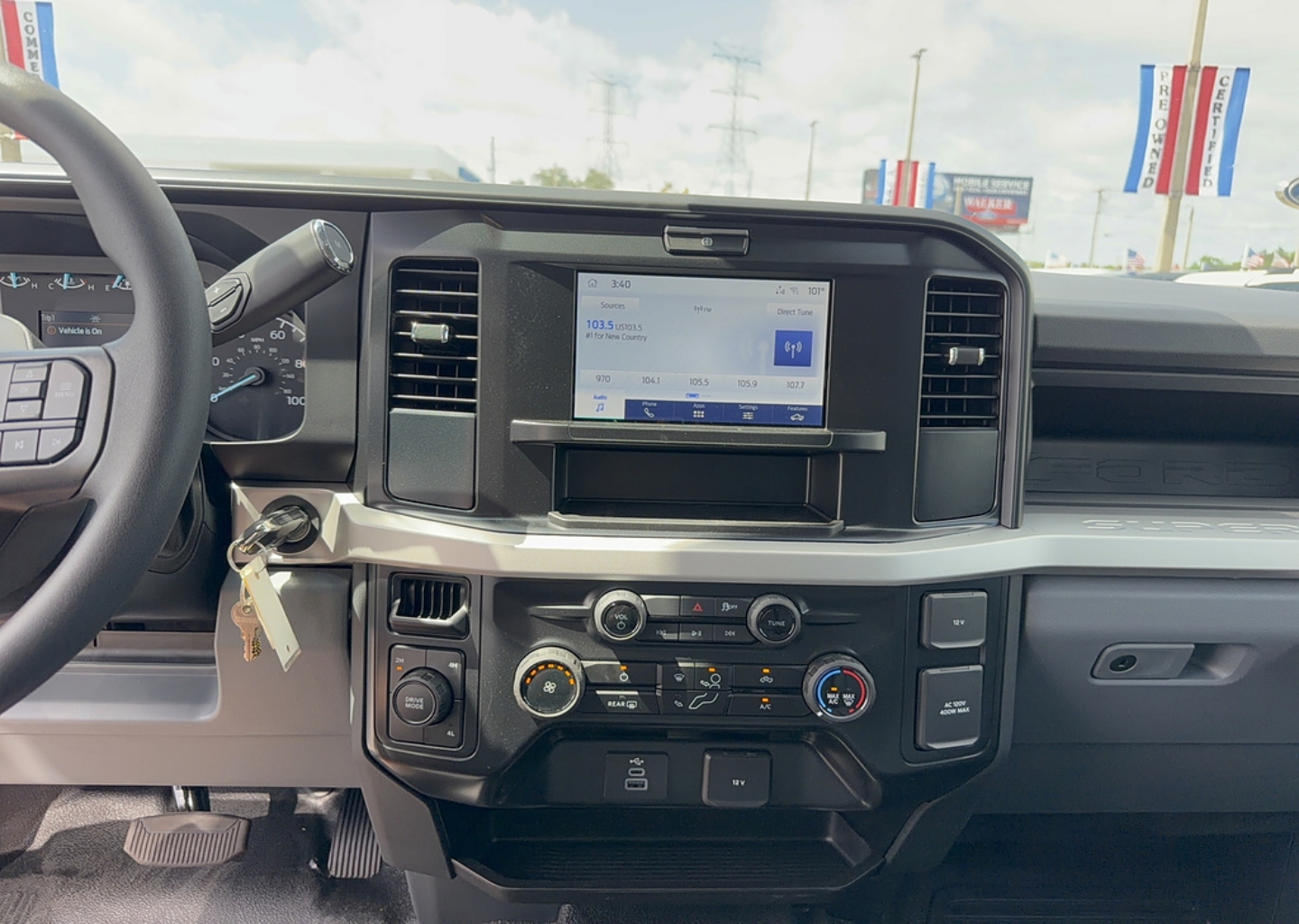 2026 Ford F-350 Super Duty Chassis Cab XL - Photo 22