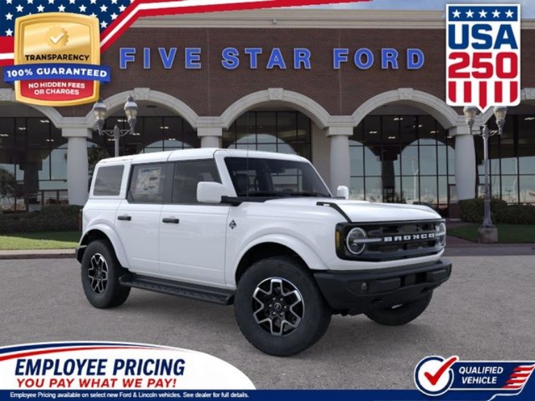 2026 Ford Bronco Outer Banks