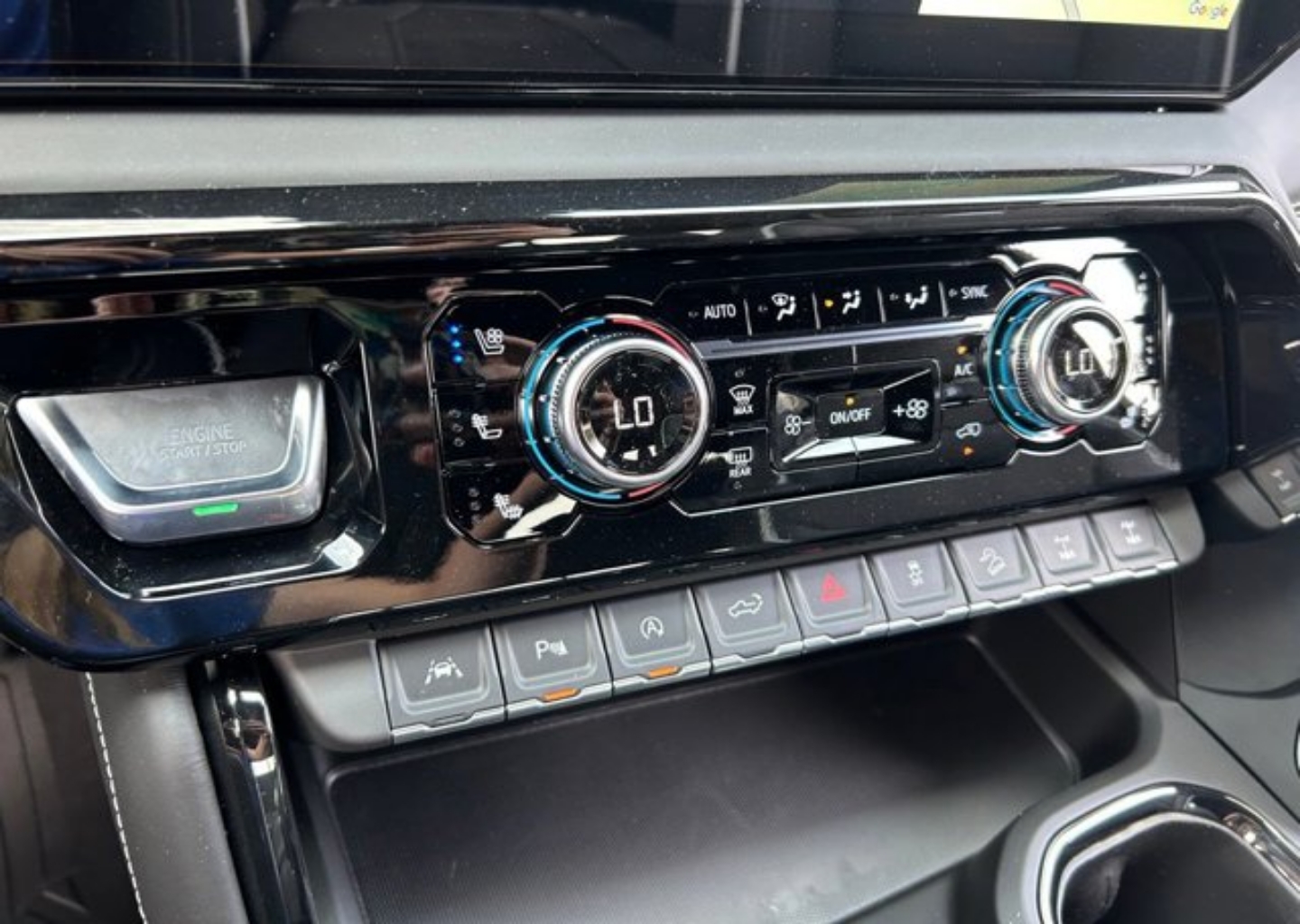 2026 GMC Sierra 1500 AT4X - Photo 42