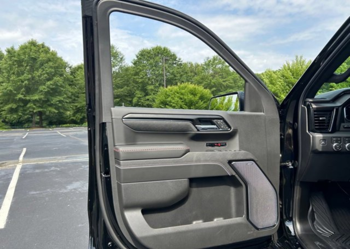 2026 GMC Sierra 1500 AT4X - Photo 63