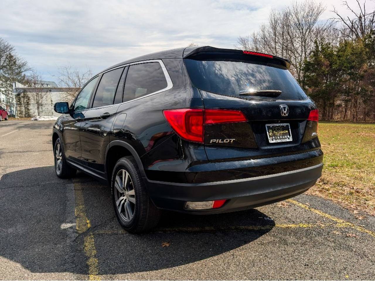 2017 Honda Pilot EX-L - Photo 8