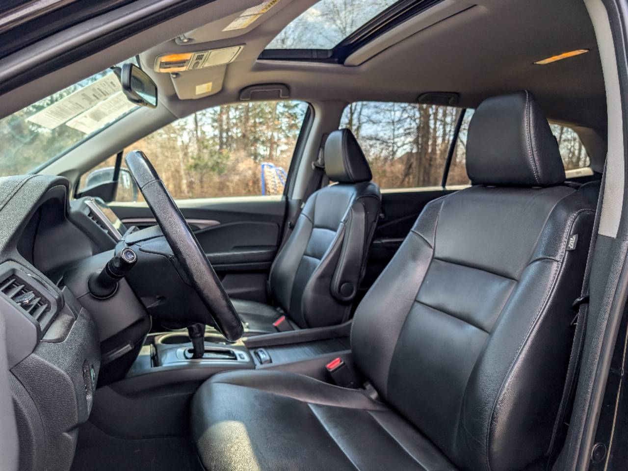 2017 Honda Pilot EX-L - Photo 16