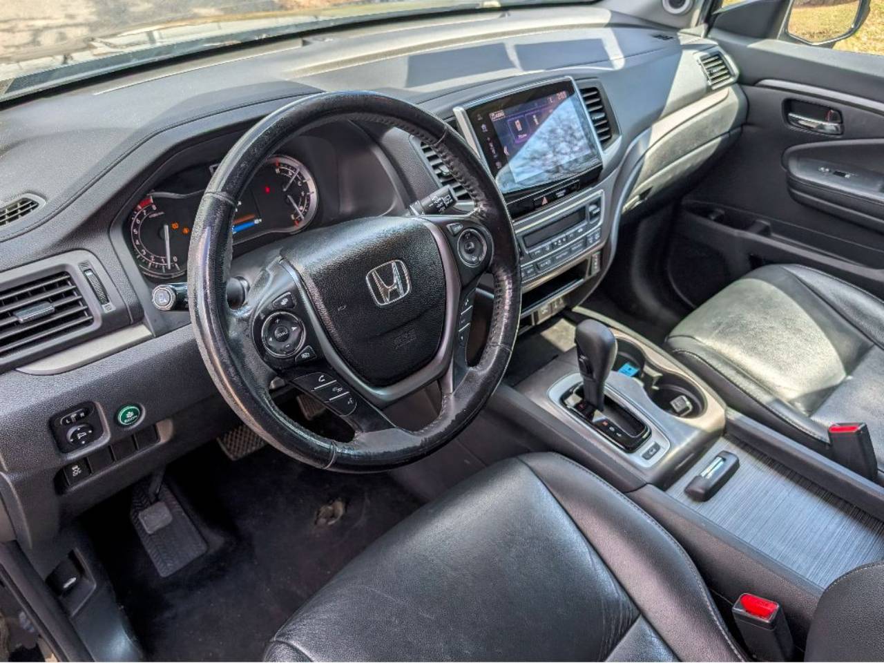 2017 Honda Pilot EX-L - Photo 19