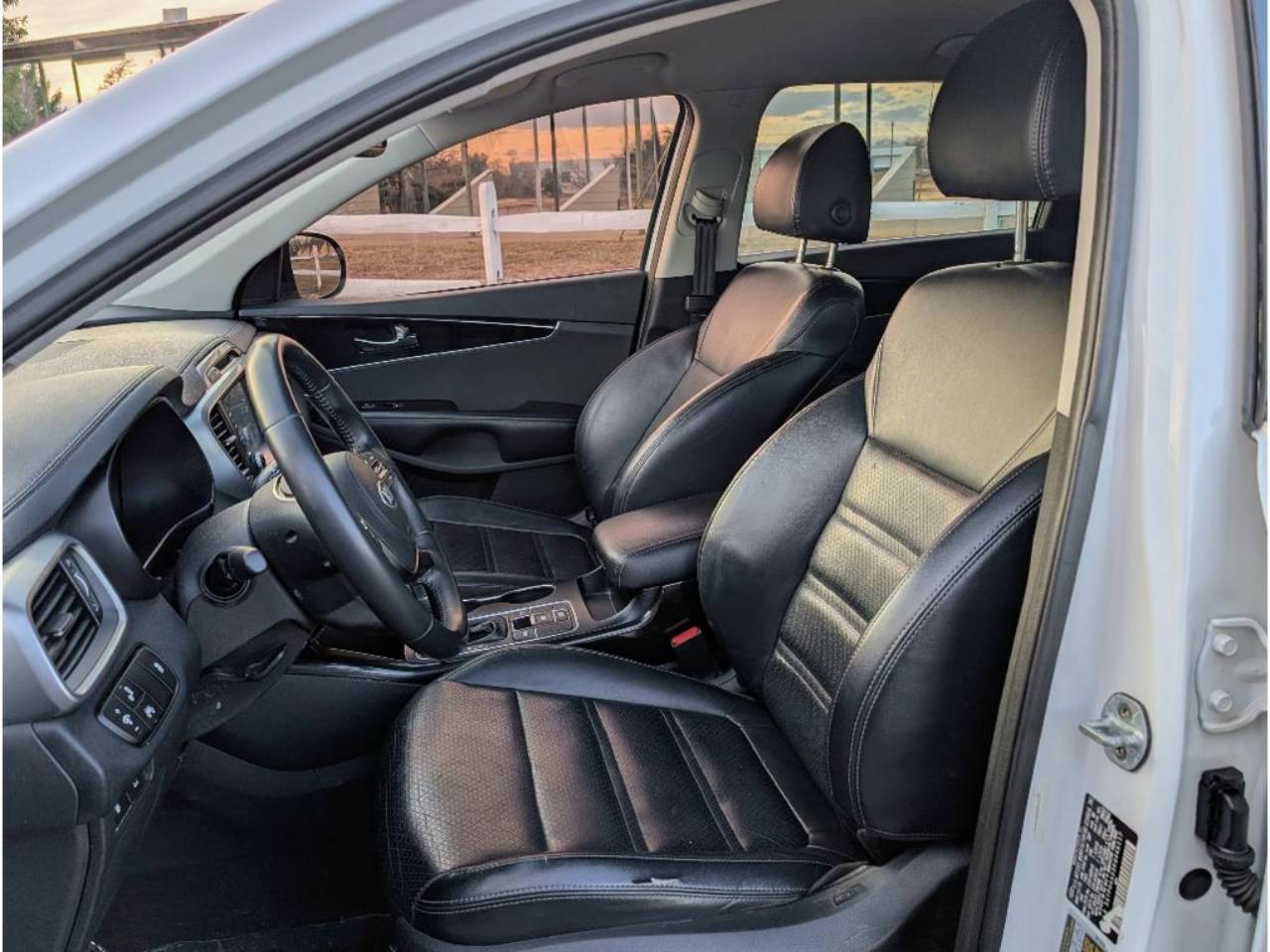 2019 Kia Sorento EX - Photo 14