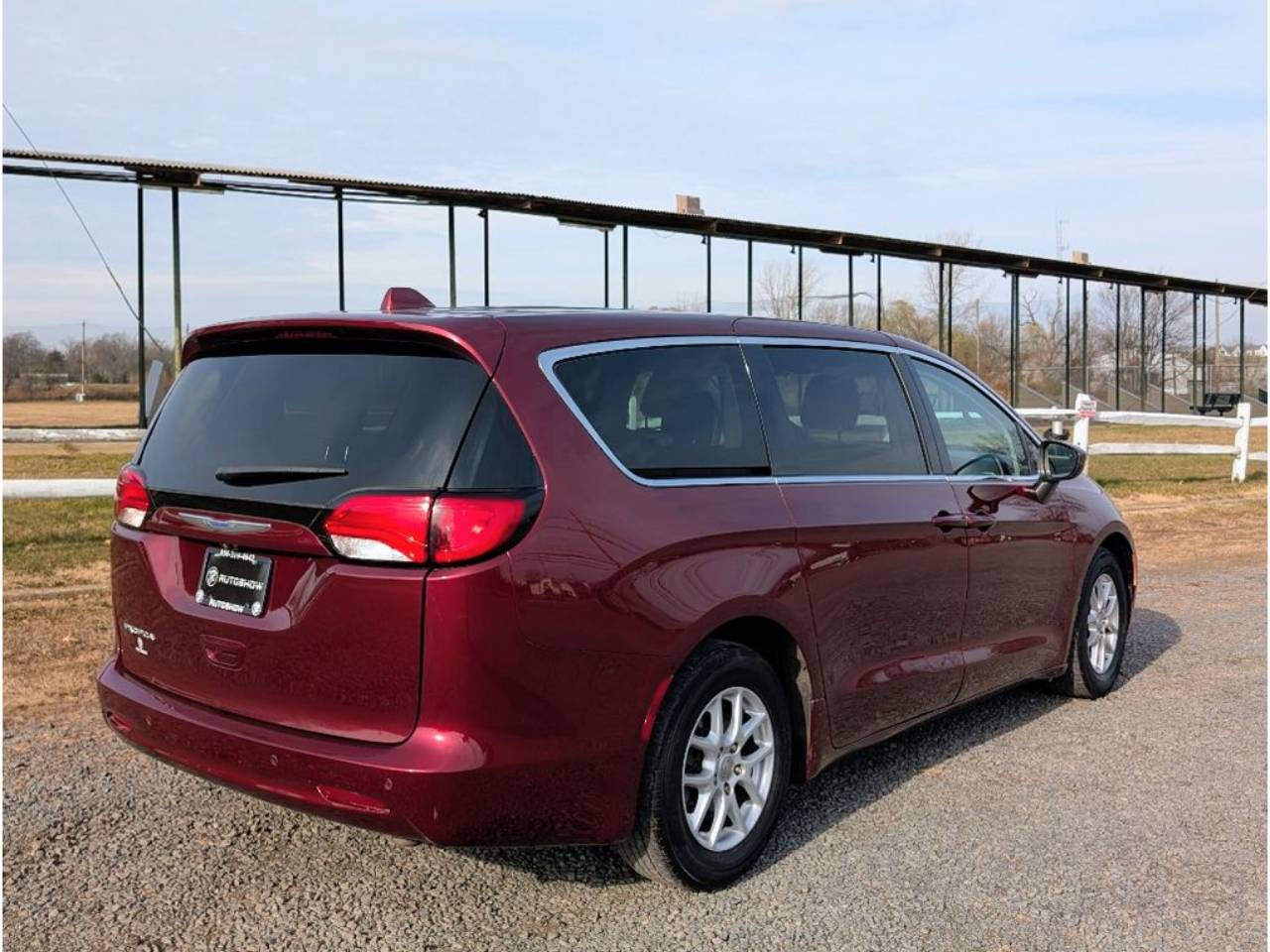 2018 Chrysler Pacifica LX - Photo 7