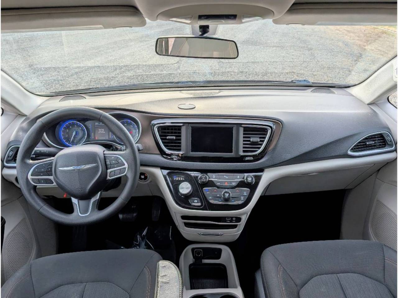2018 Chrysler Pacifica LX - Photo 29