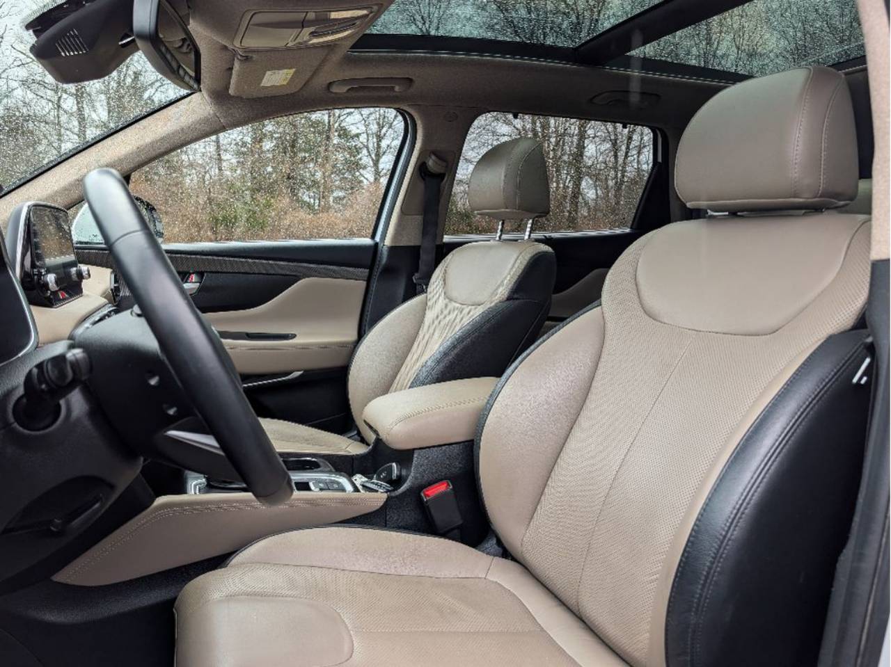 2020 Hyundai Santa Fe Limited - Photo 15