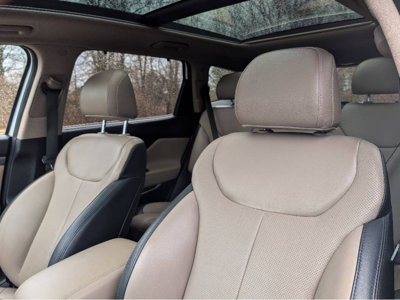 2020 Hyundai Santa Fe Limited - Photo 16