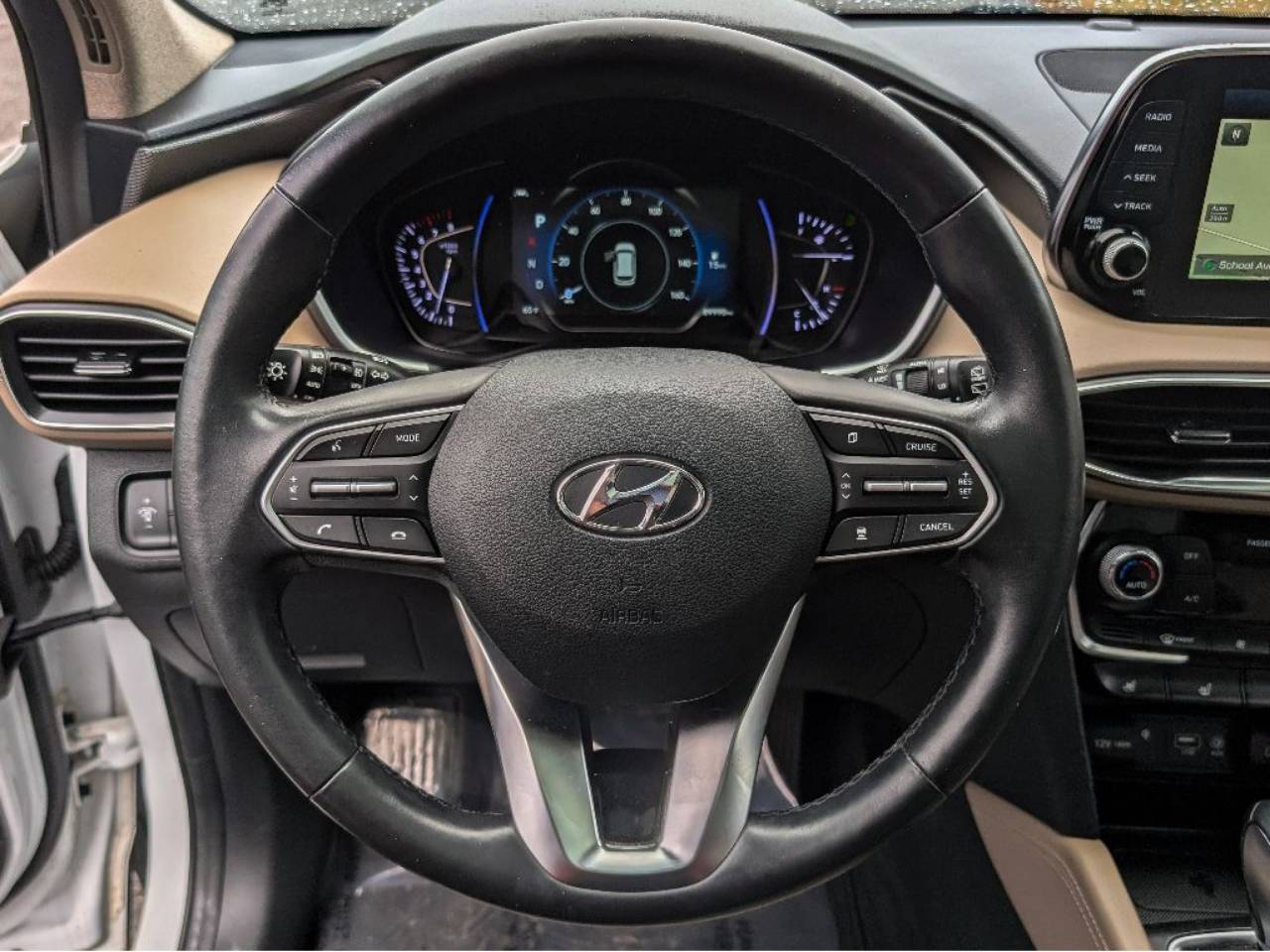 2020 Hyundai Santa Fe Limited - Photo 19