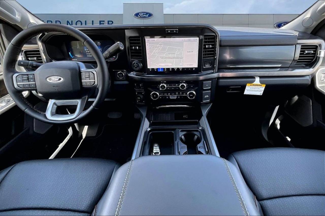 2026 Ford F-250 Super Duty Lariat - Photo 6