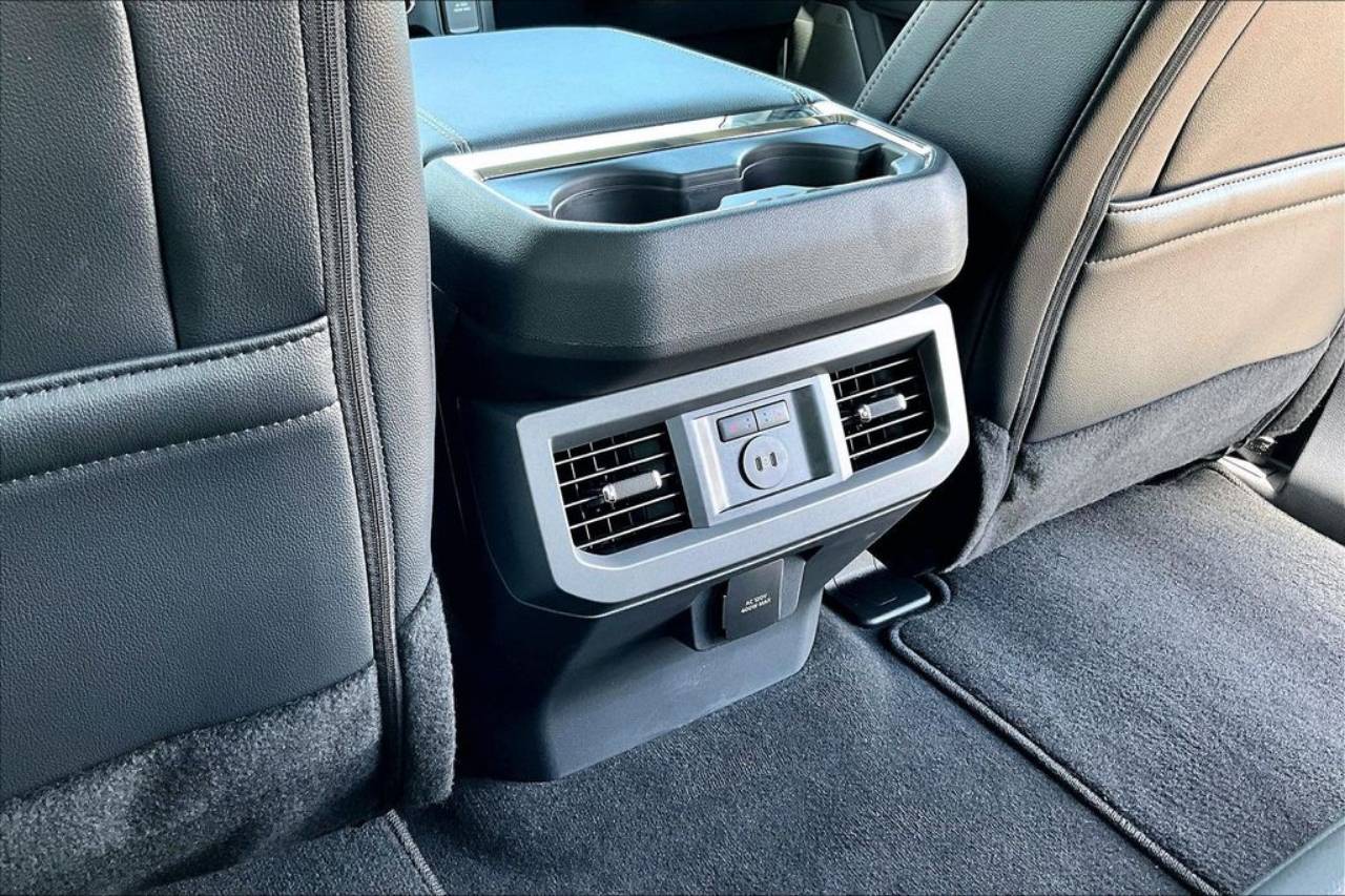 2026 Ford F-250 Super Duty Lariat - Photo 18