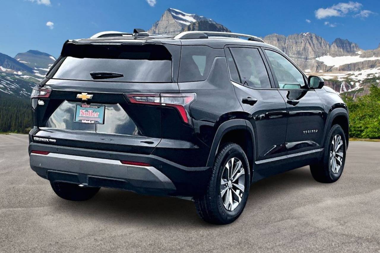 Used 2025 Chevrolet Equinox LT with VIN 3GNAXPEG7SL216147 for sale in Kansas City