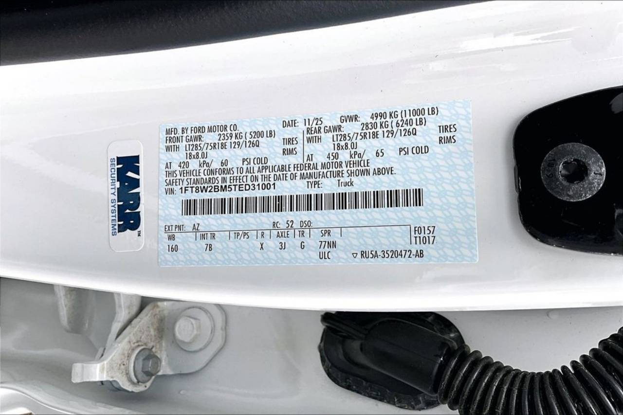 2026 Ford F-250 Super Duty Platinum - Photo 9