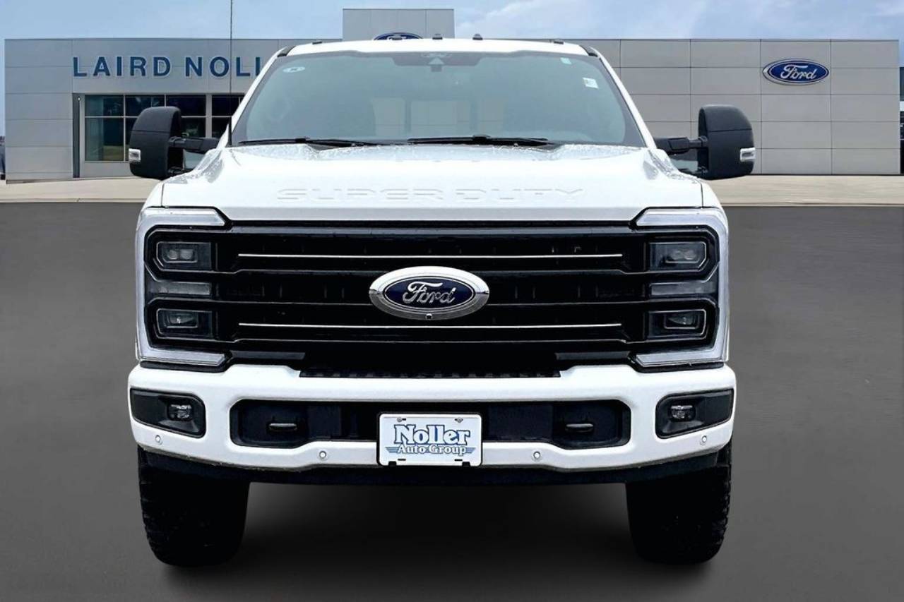 2026 Ford F-250 Super Duty Platinum - Photo 15