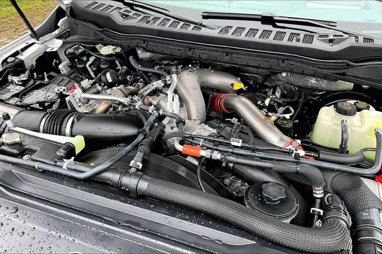 2026 Ford F-250 Super Duty Platinum - Photo 33
