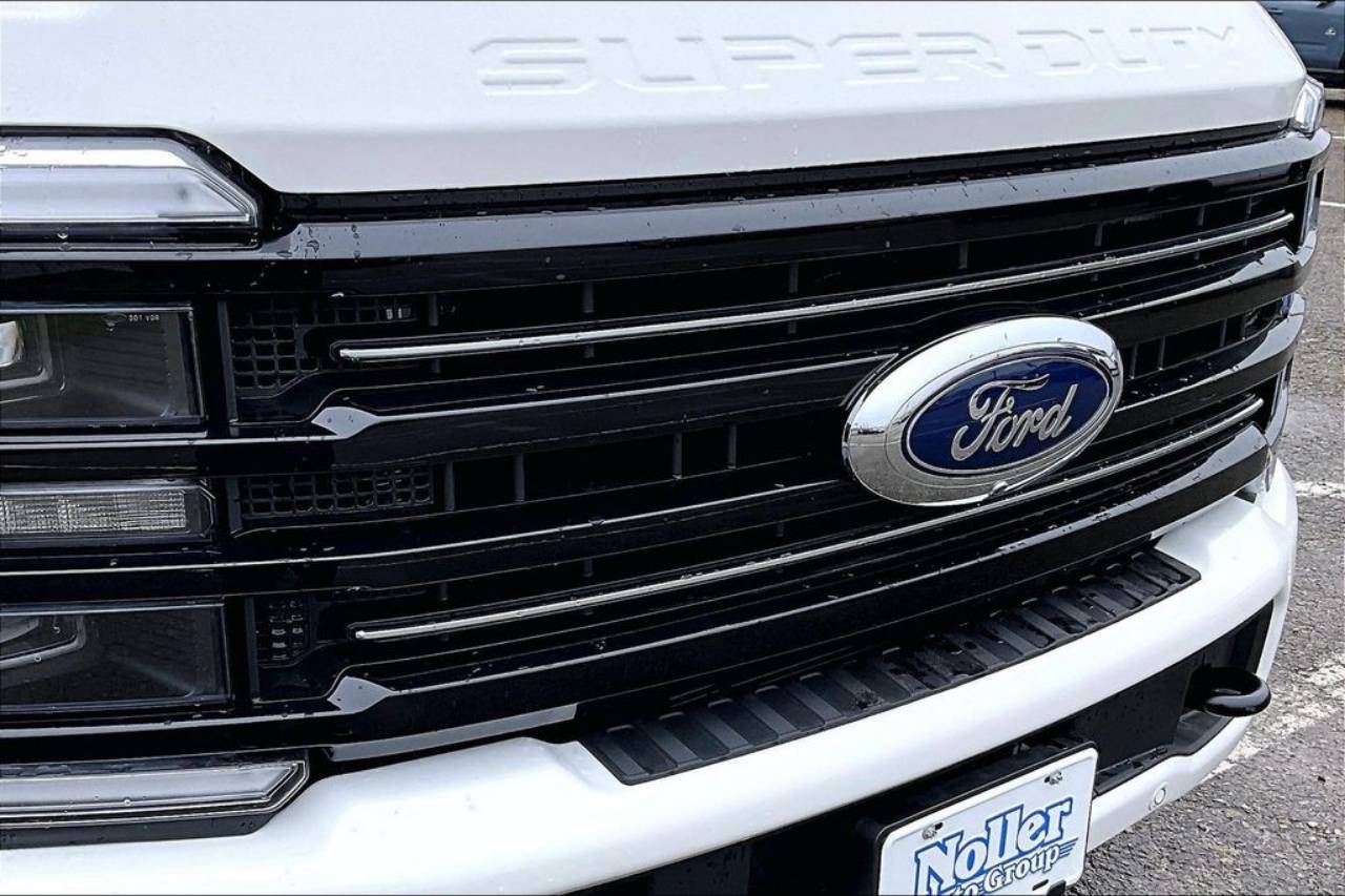 2026 Ford F-250 Super Duty Platinum - Photo 35