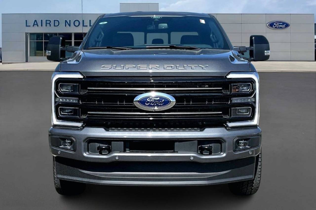 2026 Ford F-250 Super Duty Platinum - Photo 15