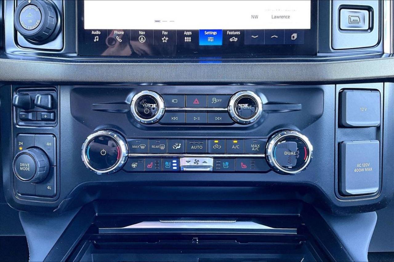 2026 Ford F-250 Super Duty Platinum - Photo 23