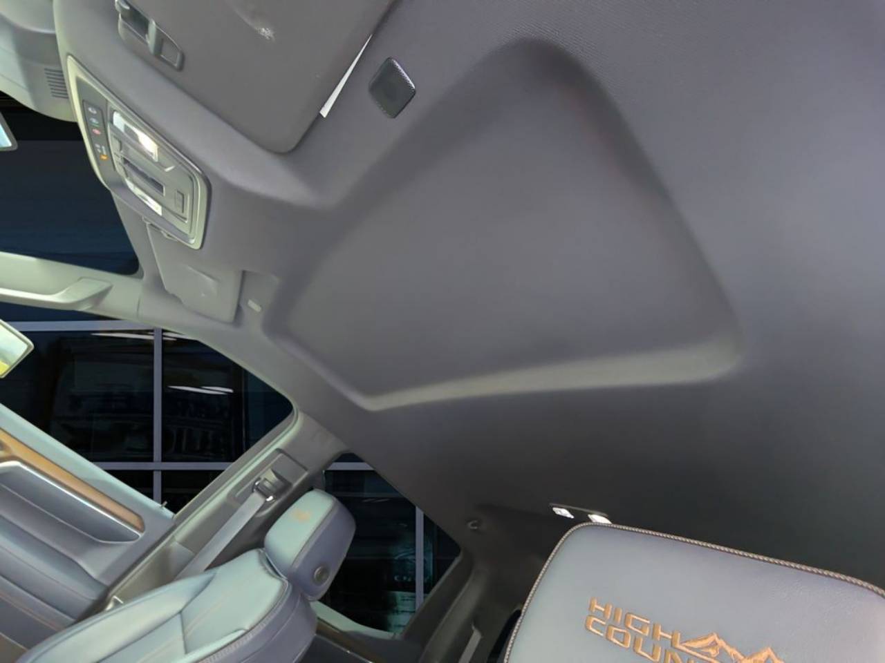 2024 Chevrolet Silverado 1500 High Country - Photo 17