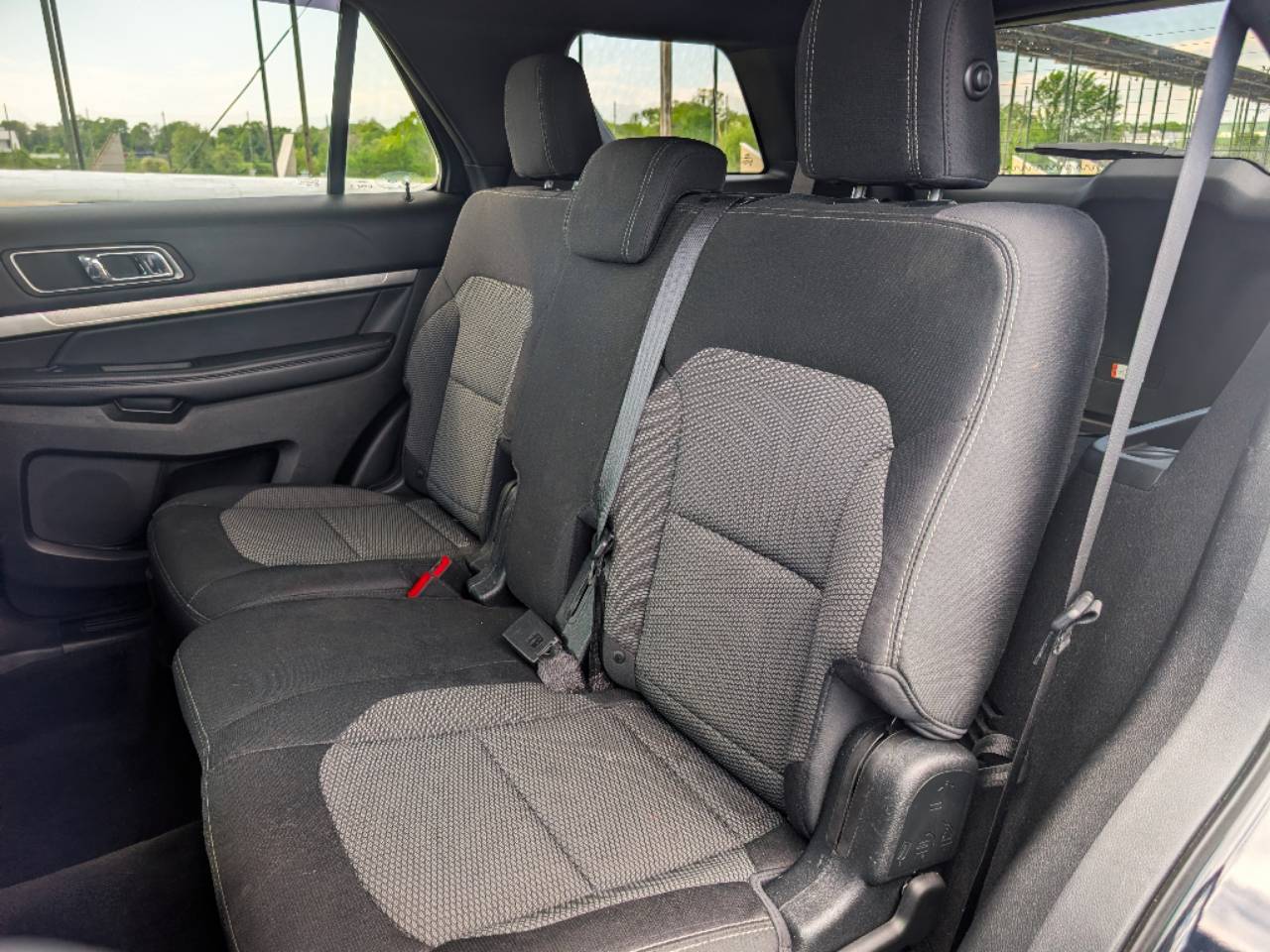 2018 Ford Explorer XLT - Photo 17
