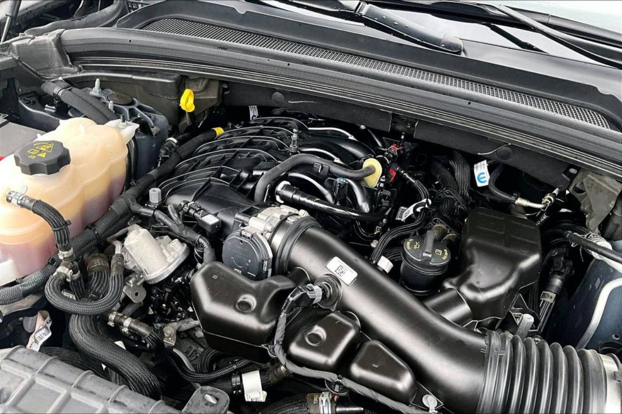 2024 Jeep Grand Cherokee Altitude - Photo 34