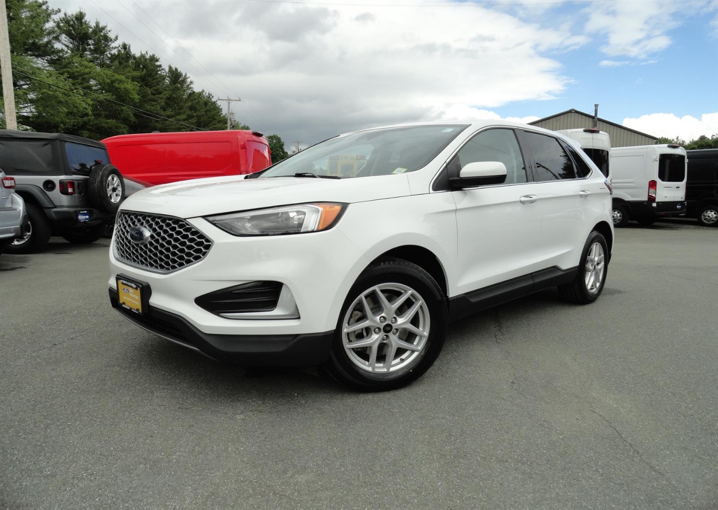 2024 Ford Edge