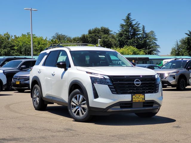 New 2026 Nissan Pathfinder SL