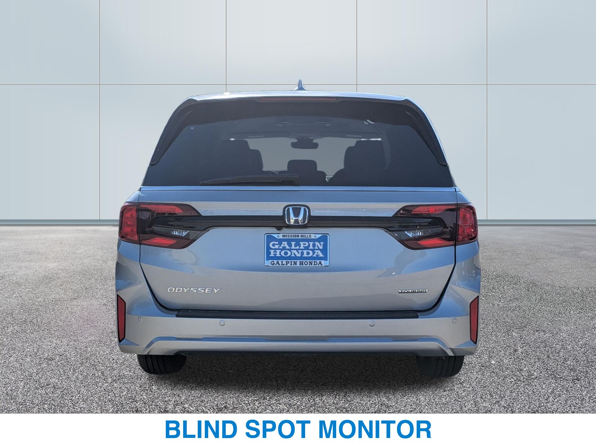2026 Honda Odyssey Touring - Photo 8