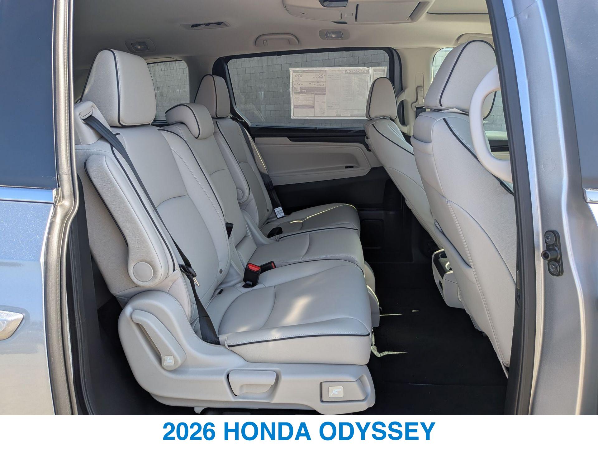 2026 Honda Odyssey Touring - Photo 25