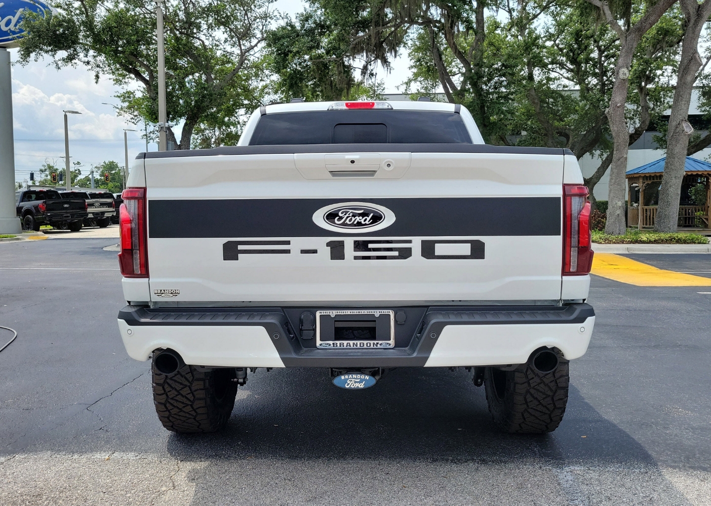 2026 Ford F-150 Lariat - Photo 9