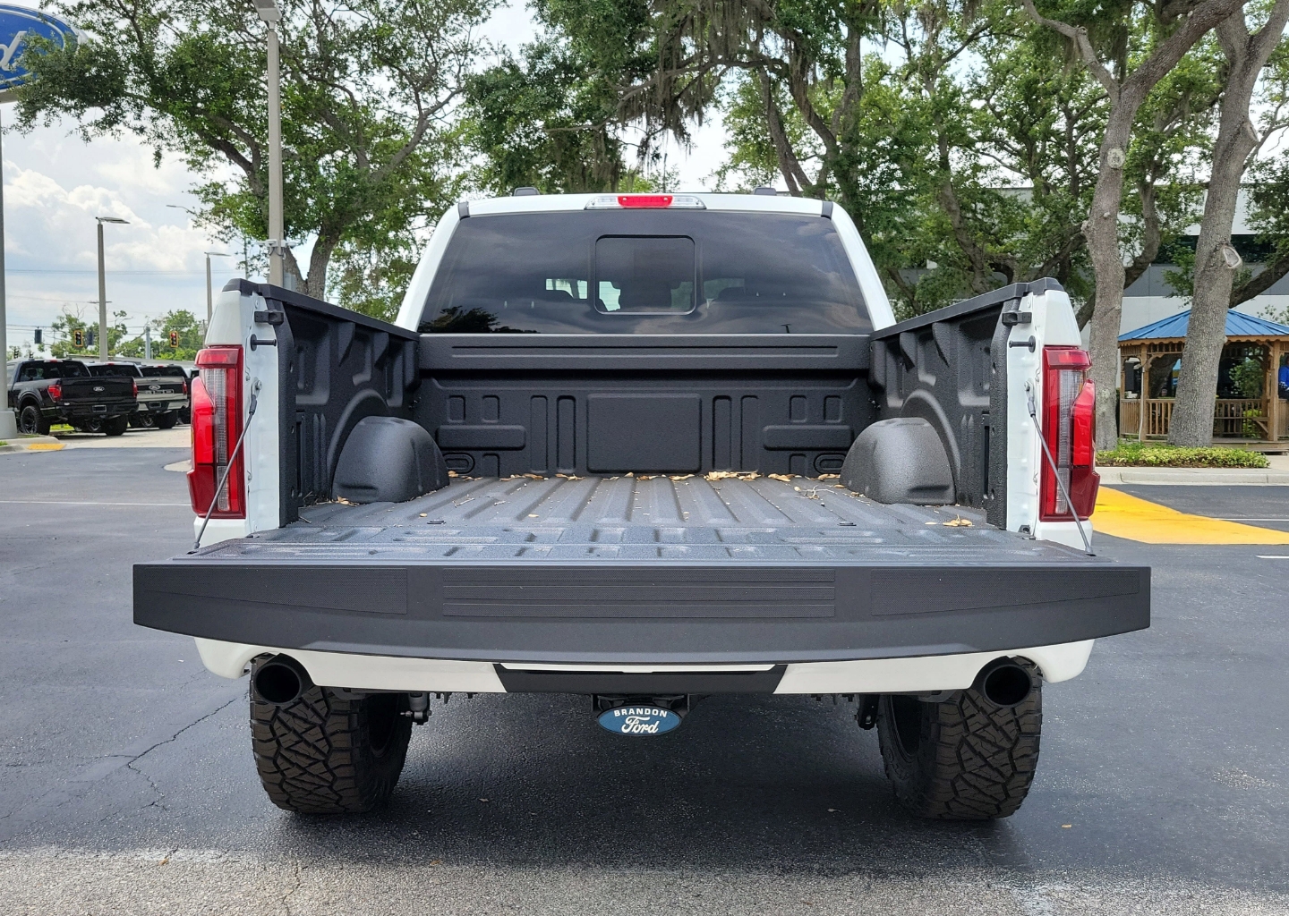 2026 Ford F-150 Lariat - Photo 10