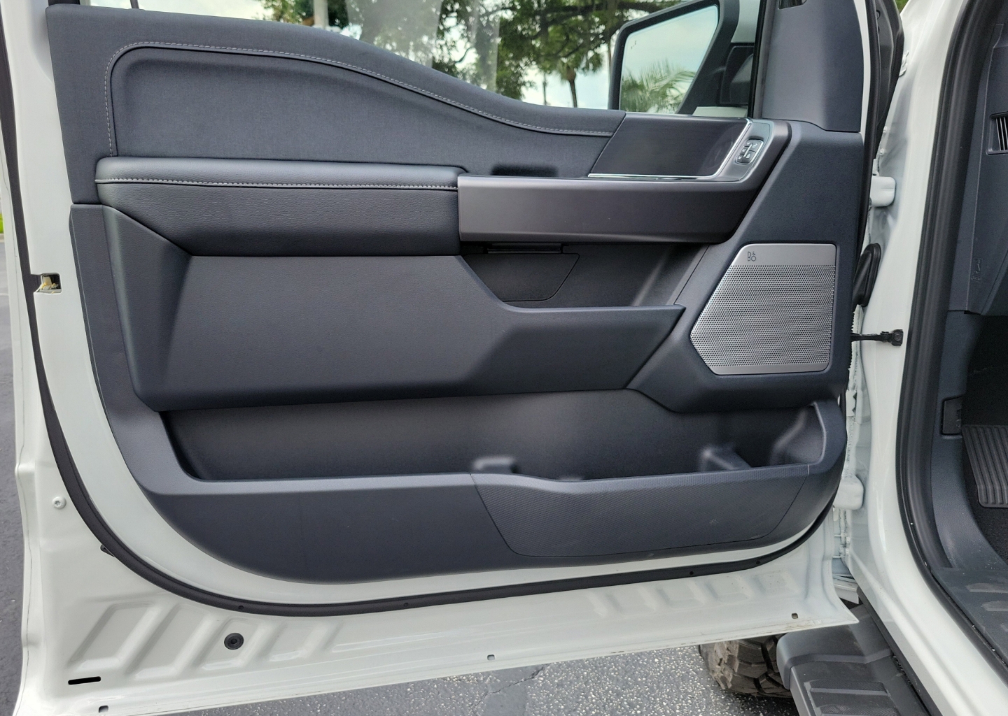 2026 Ford F-150 Lariat - Photo 16