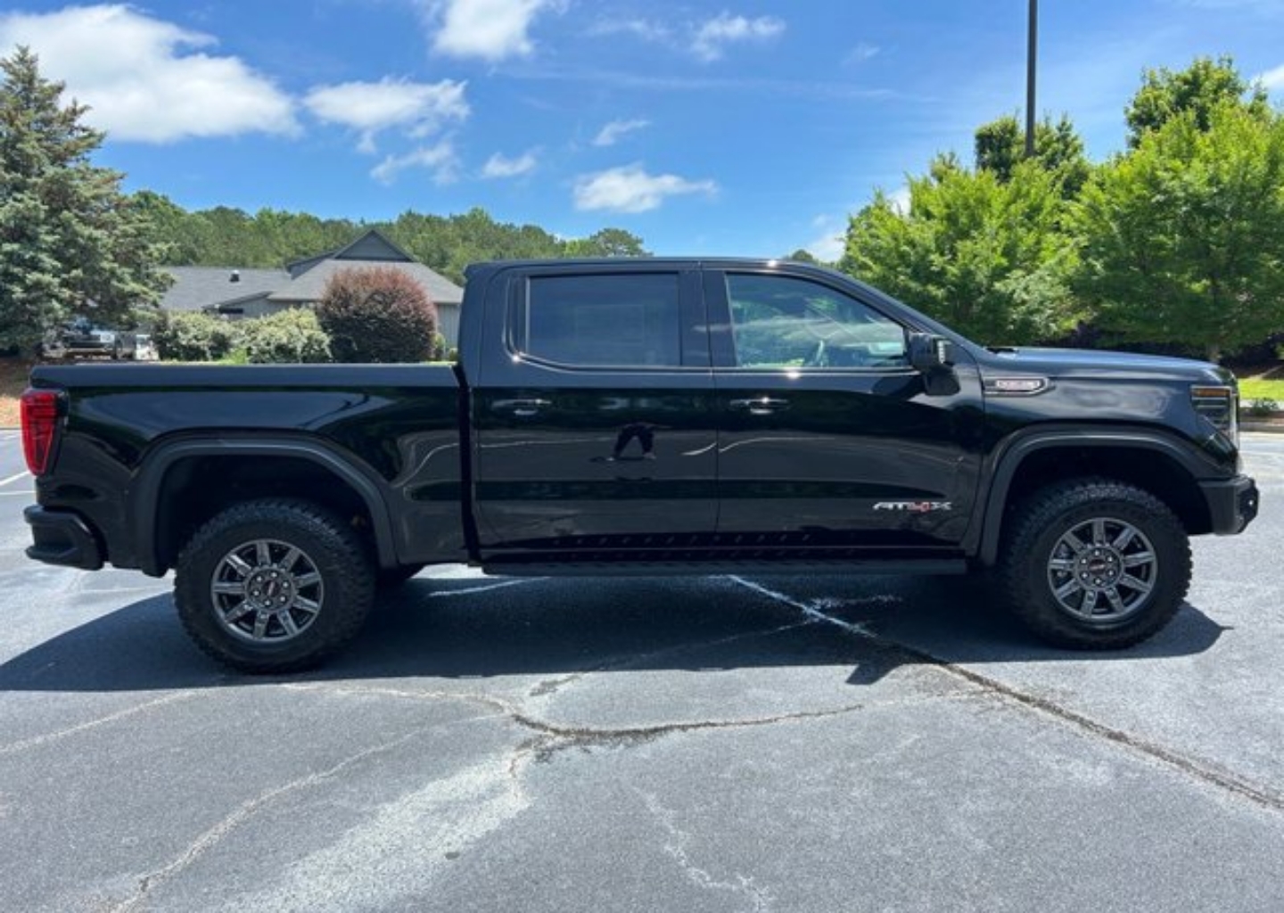 2026 GMC Sierra 1500 AT4X - Photo 28