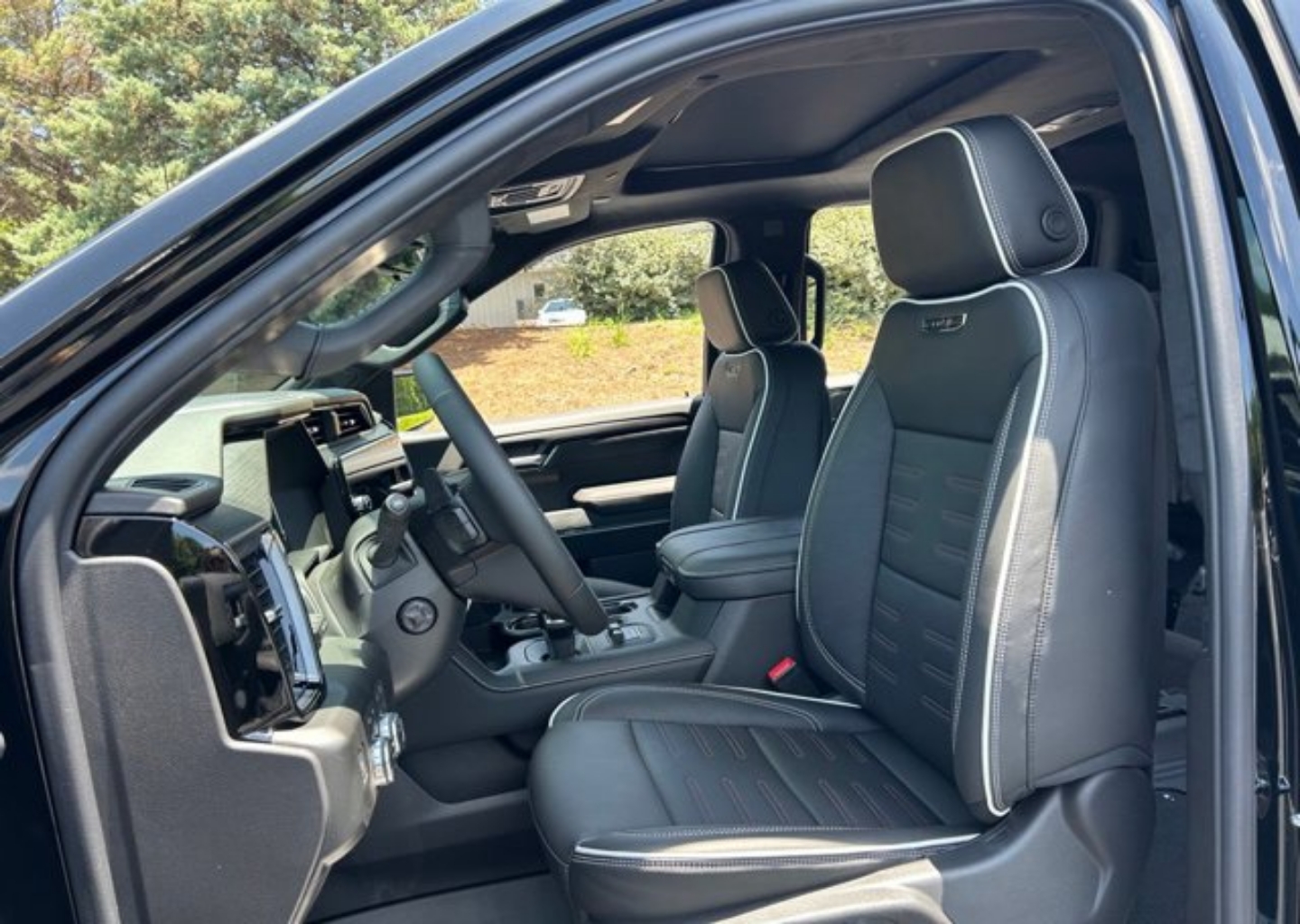 2026 GMC Sierra 1500 AT4X - Photo 46