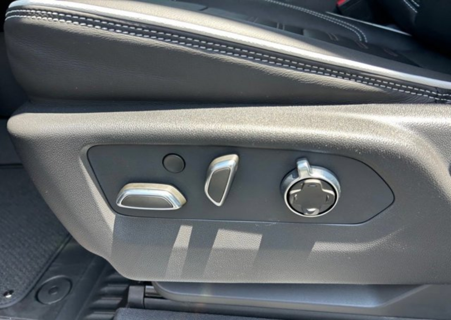 2026 GMC Sierra 1500 AT4X - Photo 57