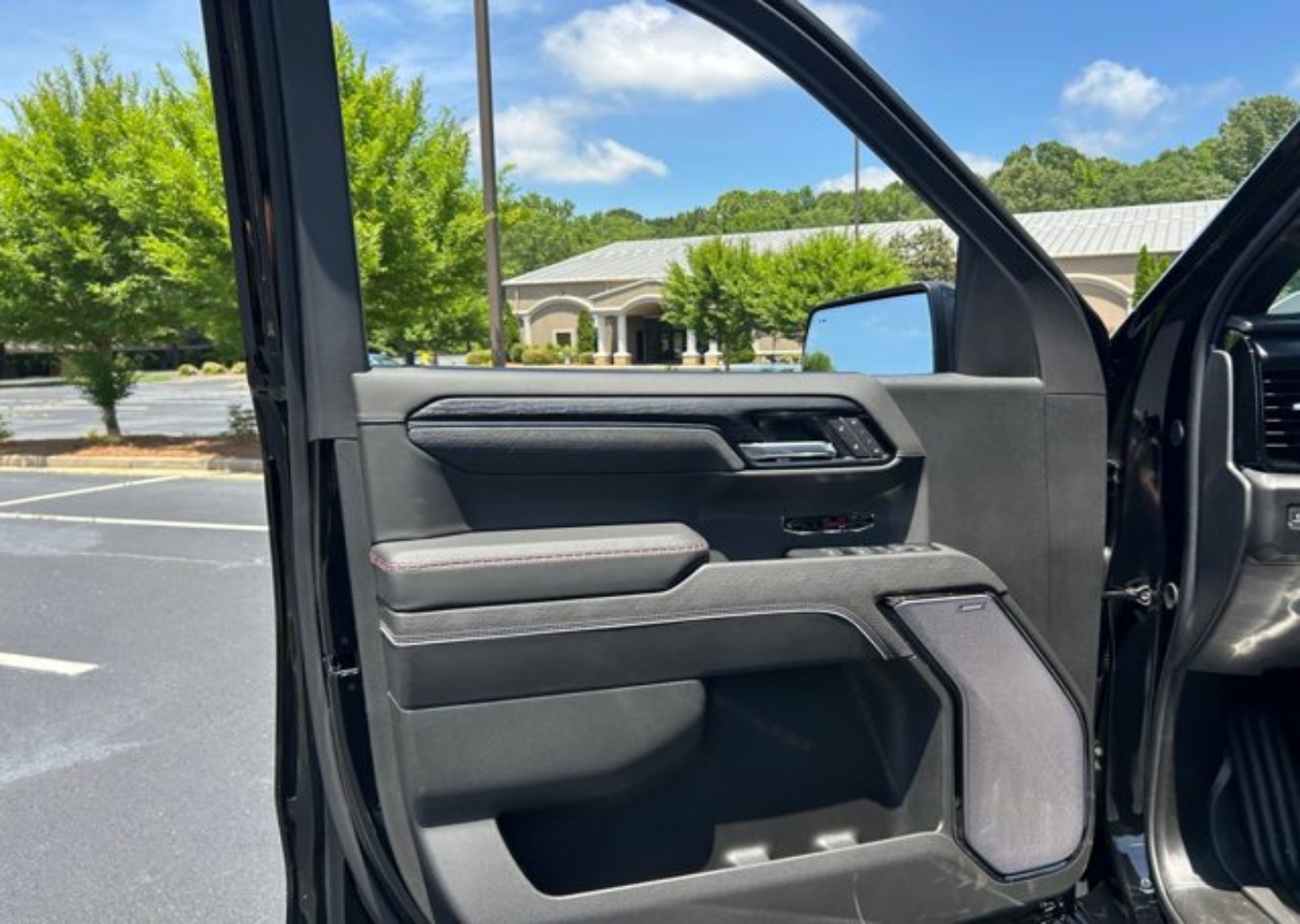 2026 GMC Sierra 1500 AT4X - Photo 61