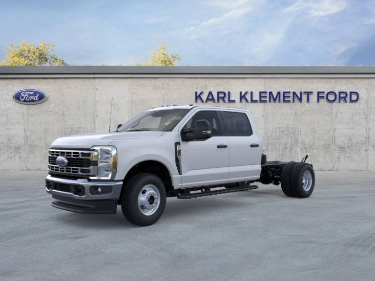 2026 Ford Super Duty F-350 DRW XL
