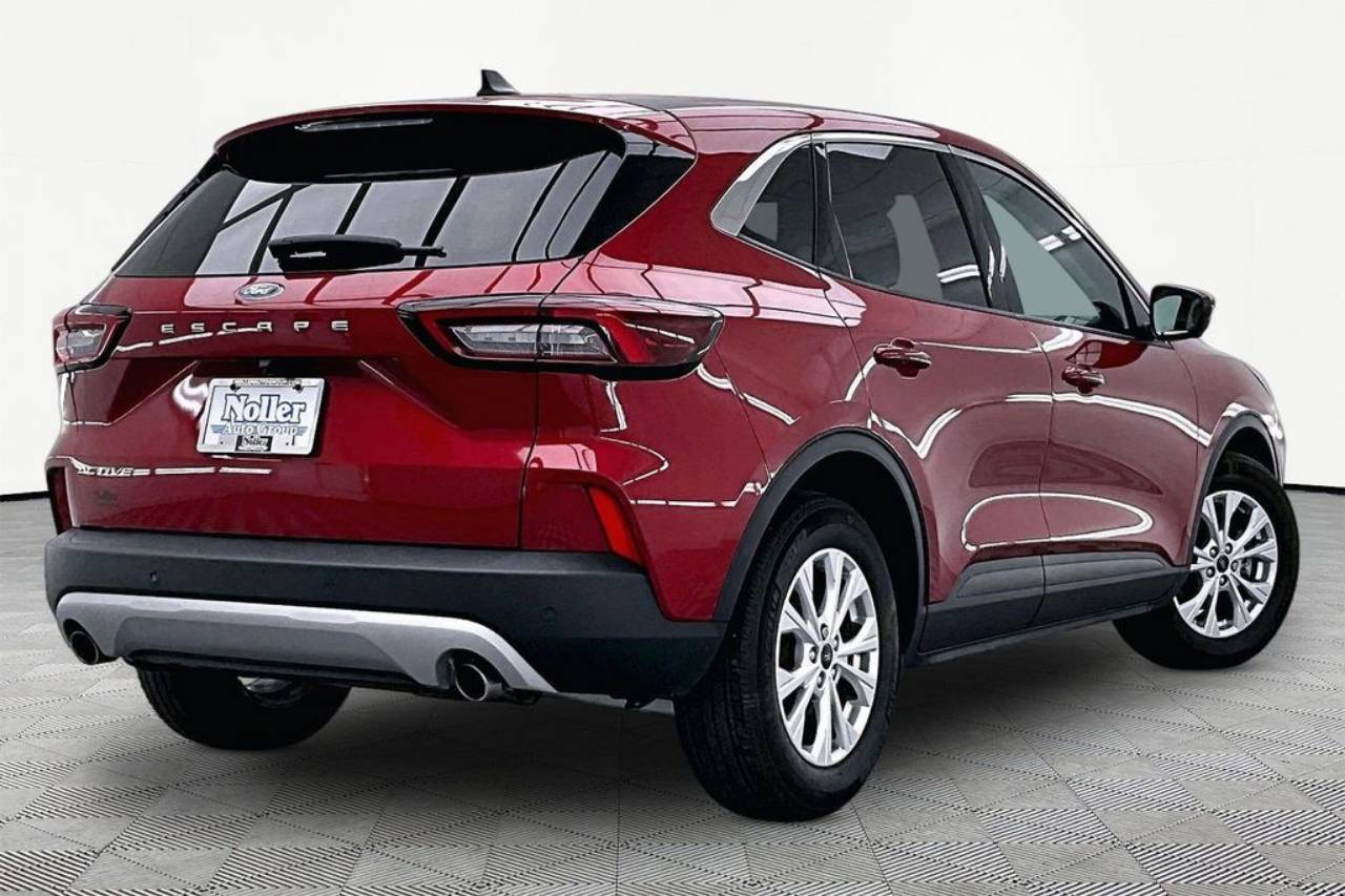 Certified 2023 Ford Escape Active with VIN 1FMCU0GN5PUA26661 for sale in Kansas City