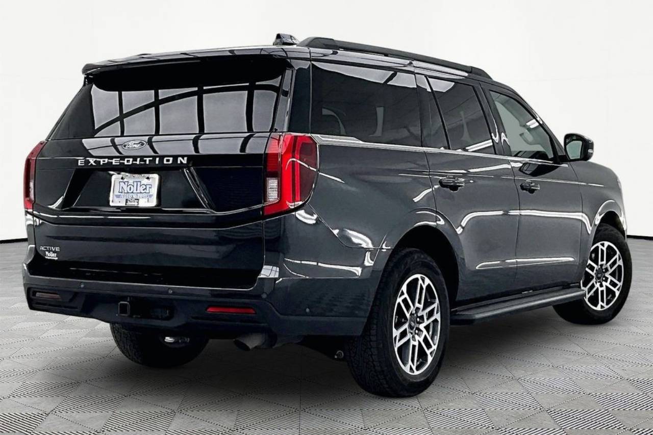 Certified 2025 Ford Expedition Active with VIN 1FMJU1J89SEA09025 for sale in Kansas City