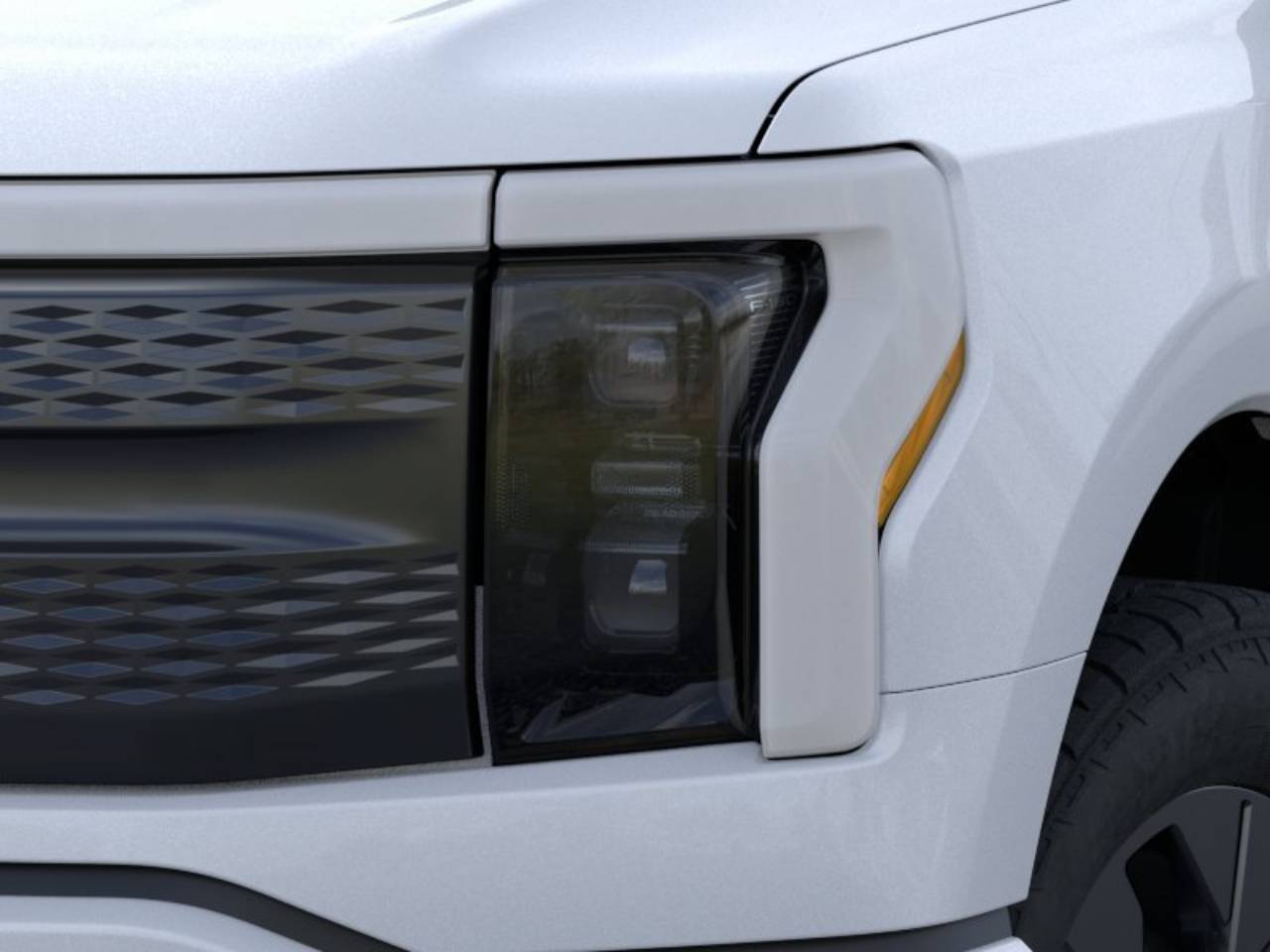 2025 Ford F-150 Lightning Flash - Photo 18