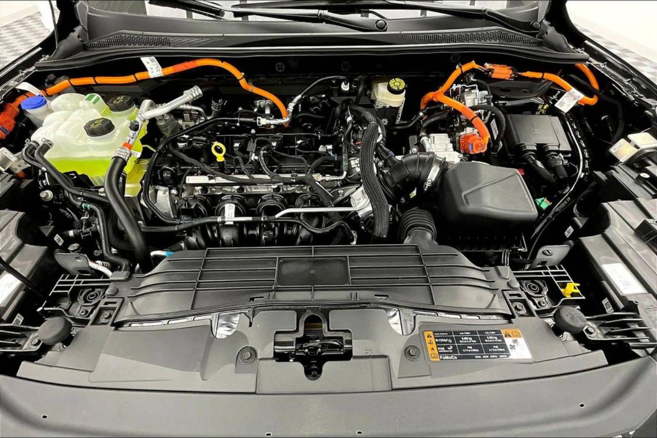2025 Ford Escape Plug-in hybrid PHEV - Photo 12