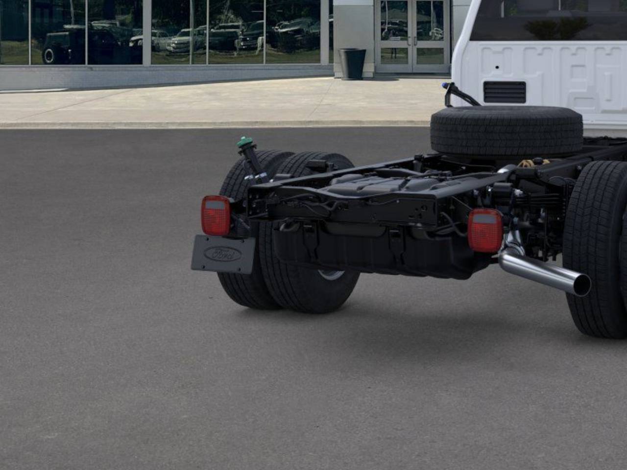 2025 Ford F-350 Super Duty Chassis Cab XL - Photo 21