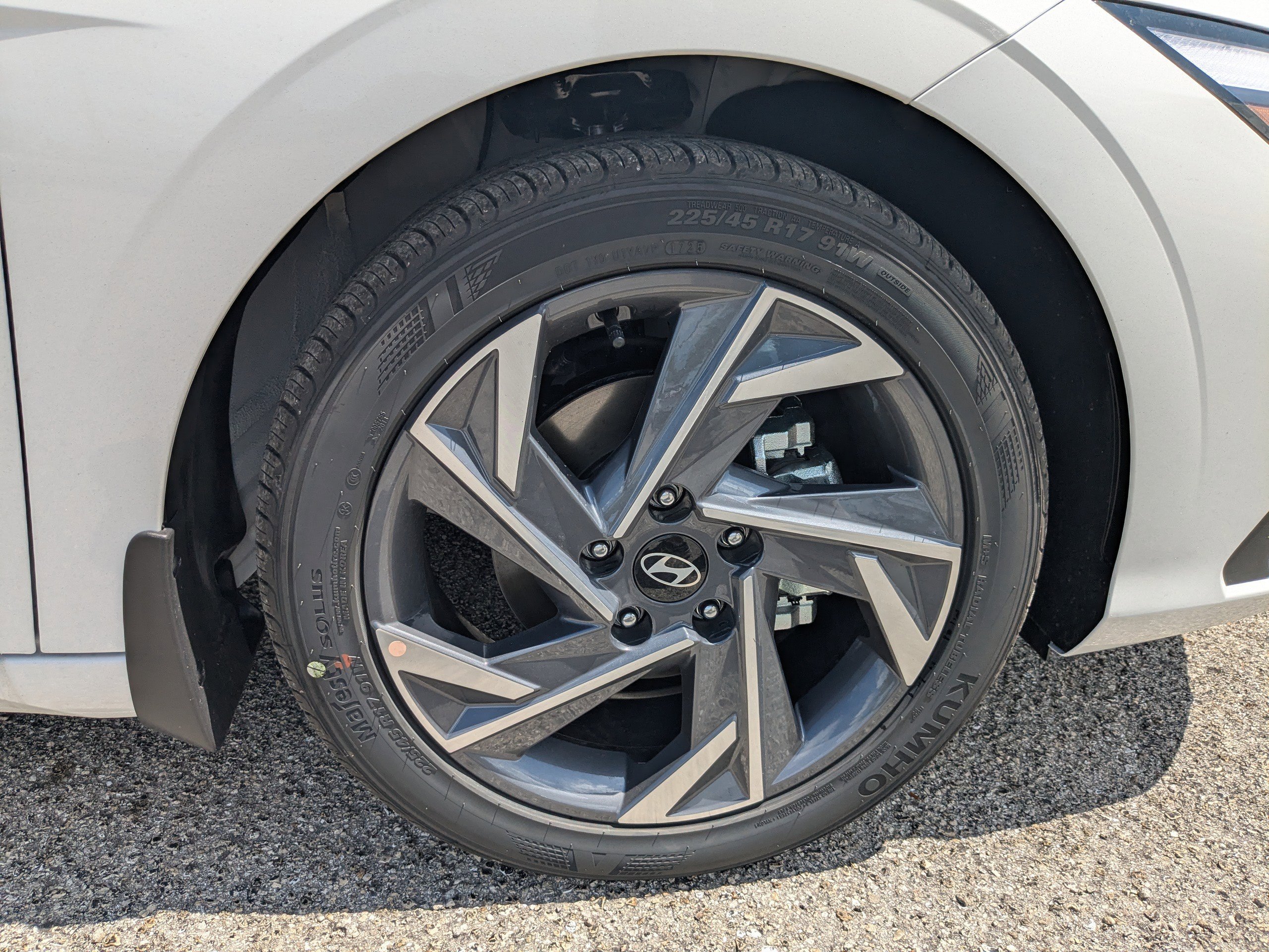 2025 Hyundai Elantra SEL - Photo 10