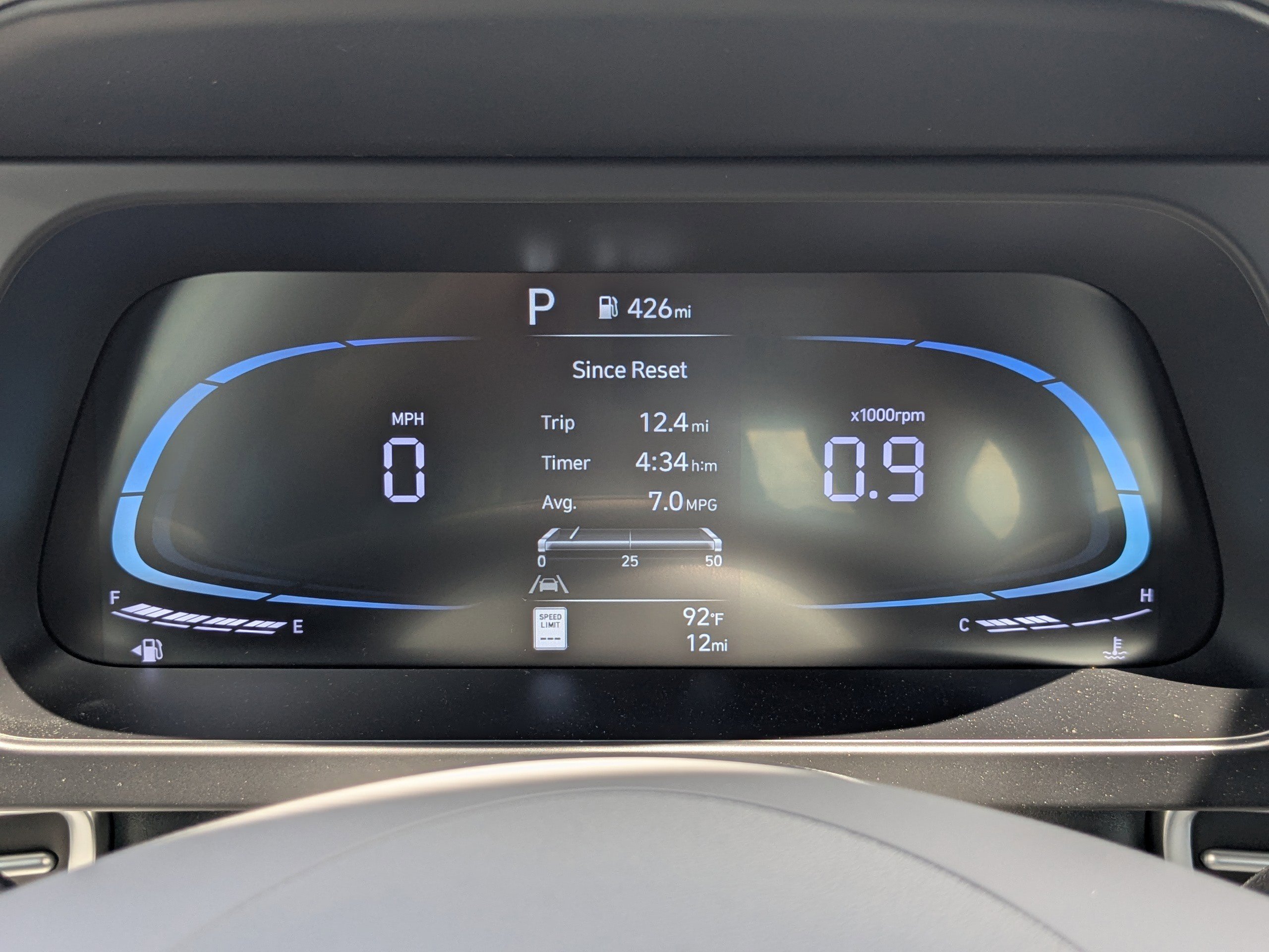 2025 Hyundai Elantra SEL - Photo 22