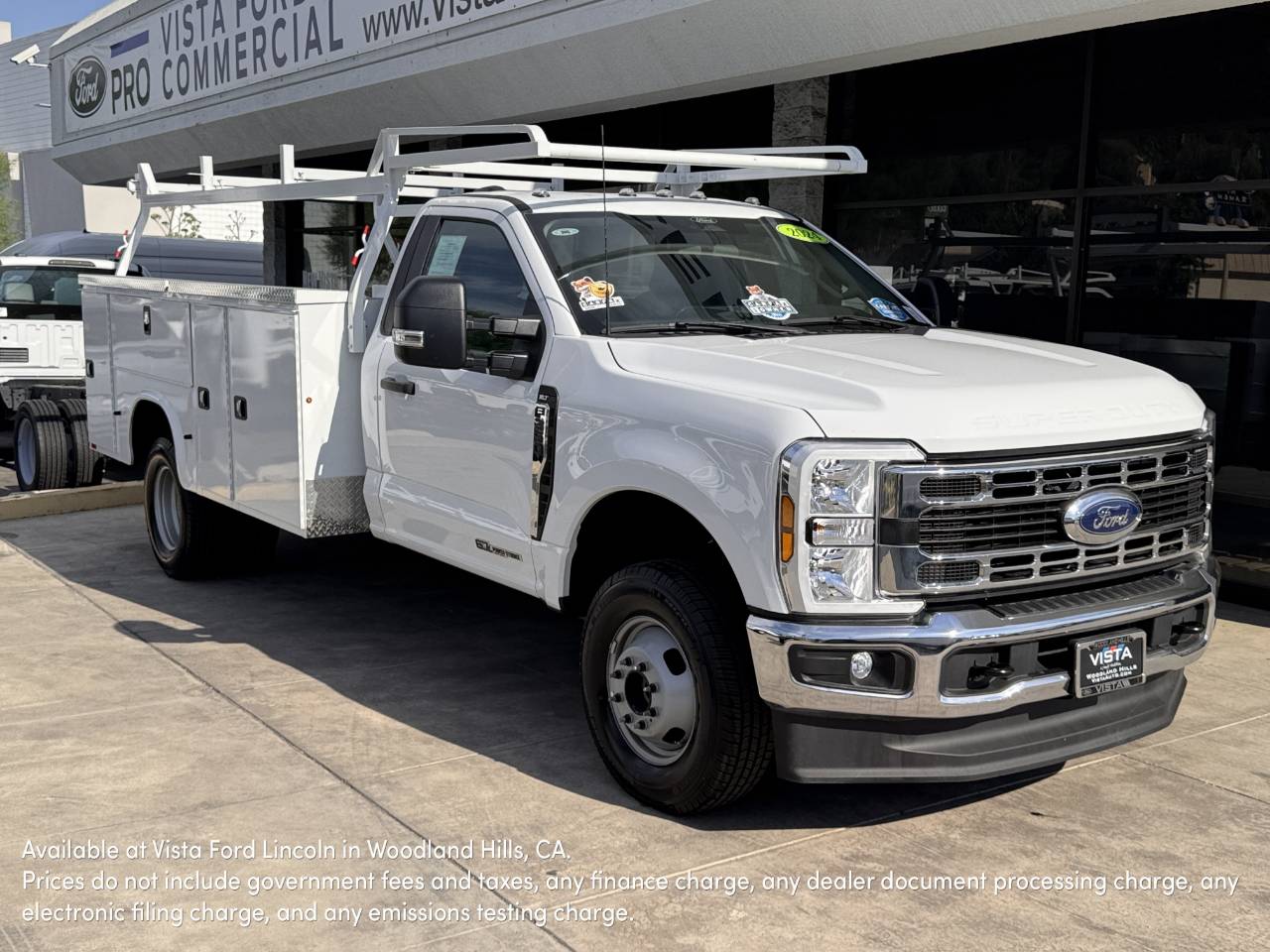 2024 Ford F-350 Super Duty Chassis Cab